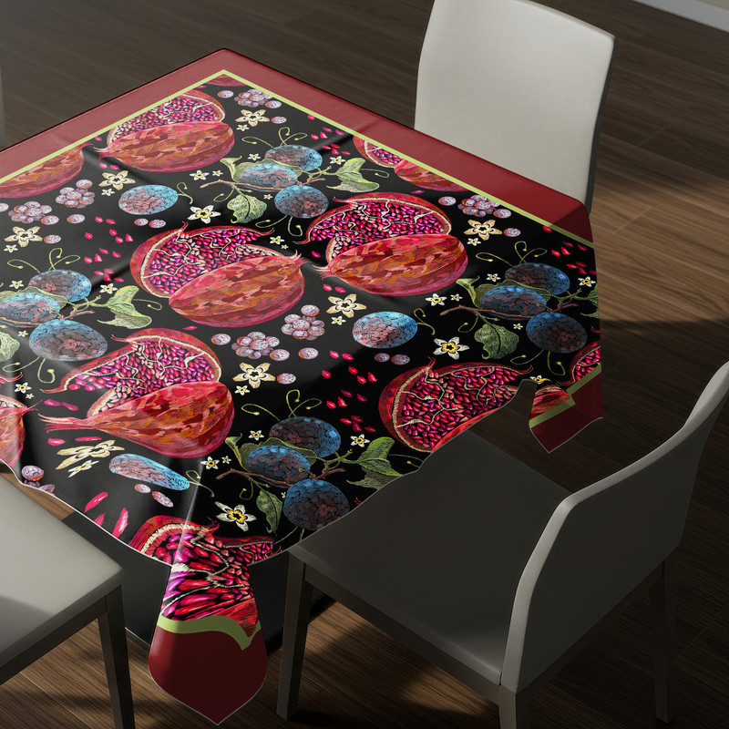 رومیزی ریحانلوکس مدل انار یلدا RH126 سایز 97x97 سانتی‌متر