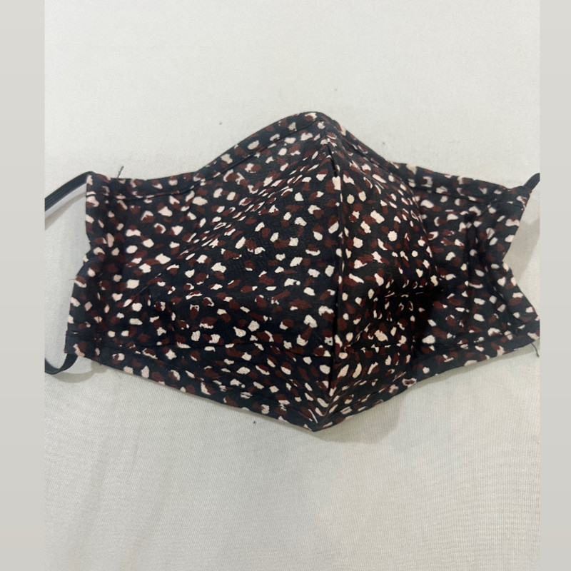 ماسک پارچه‌ای دو لایه آی ام مدل Cor20 بسته 5 عددی