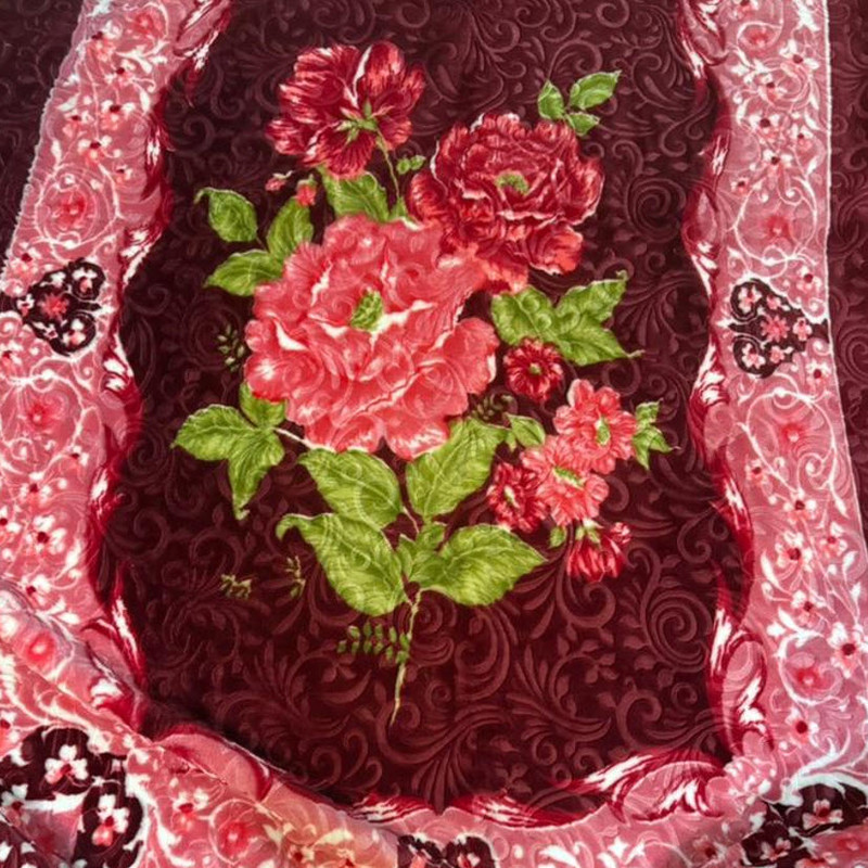 پتو 1 نفر گلبافت مدل گل برجسته کد 130 سایز 220x160 سانتی‌متر