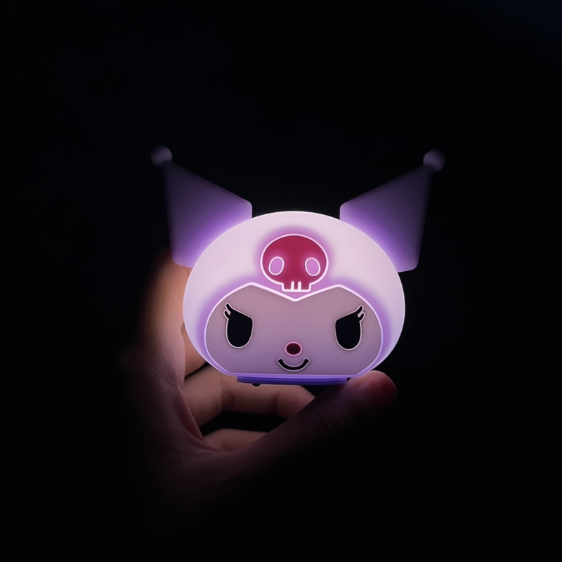 چراغ خواب مدل رومیزی کرومی Kuromi