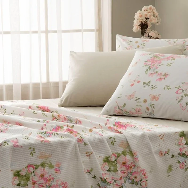 سرویس روتختی انگلیش هوم مدل Sakura Garden دو نفره 3 تکه