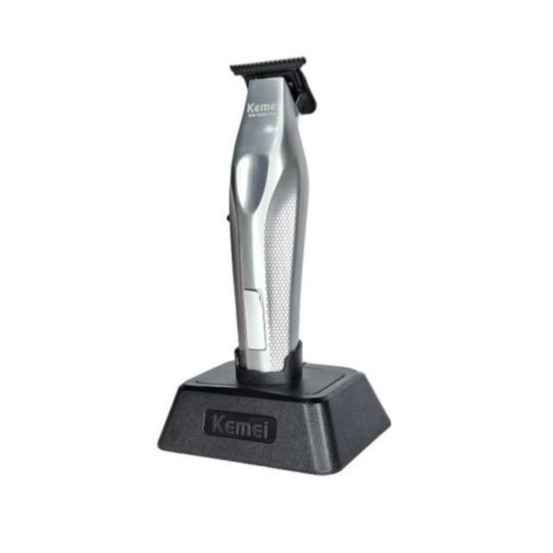 ماشین اصلاح موی صورت شارژی کیمی مدل KM-3023-702 با تیغه سرامیک و استیل ضد التهاب، باتری لیتیوم یون 2000 میلی‌آمپر ساعت، نمایش وضعیت باتری و طراحی ارگونومیک مقاوم در برابر ضربه