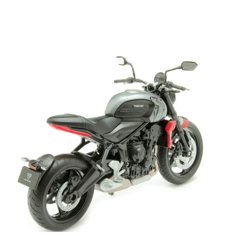 ماکت موتور ولی مدل 2023 Triumph Trident 660