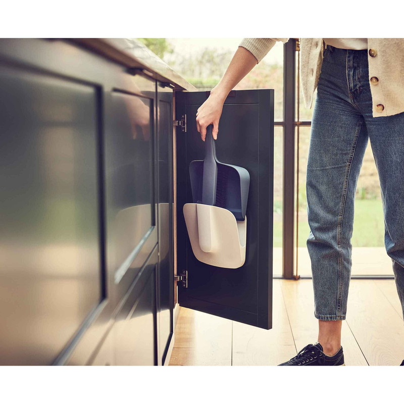 ست جارو و خاک انداز جوزف جوزف مدل CleanStore