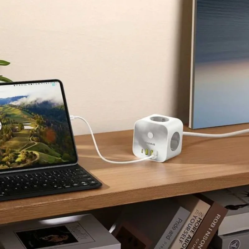 چندراهی برق بیسوس مدل PowerCombo Cube