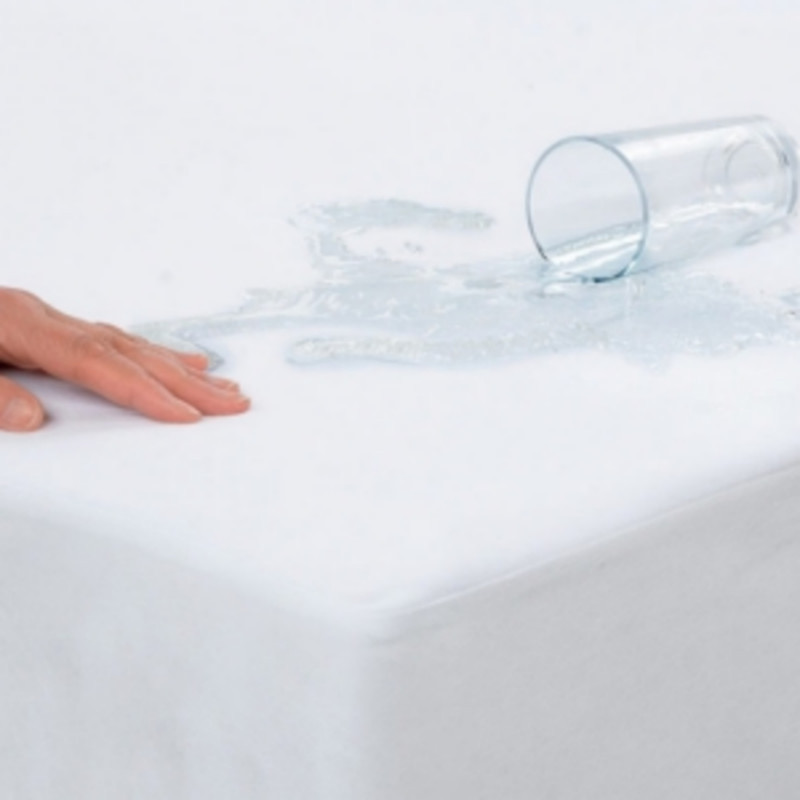 محافظ تشک نیکیا مدل ضد آب  دو نفره سایز 140×200 سانتی متر