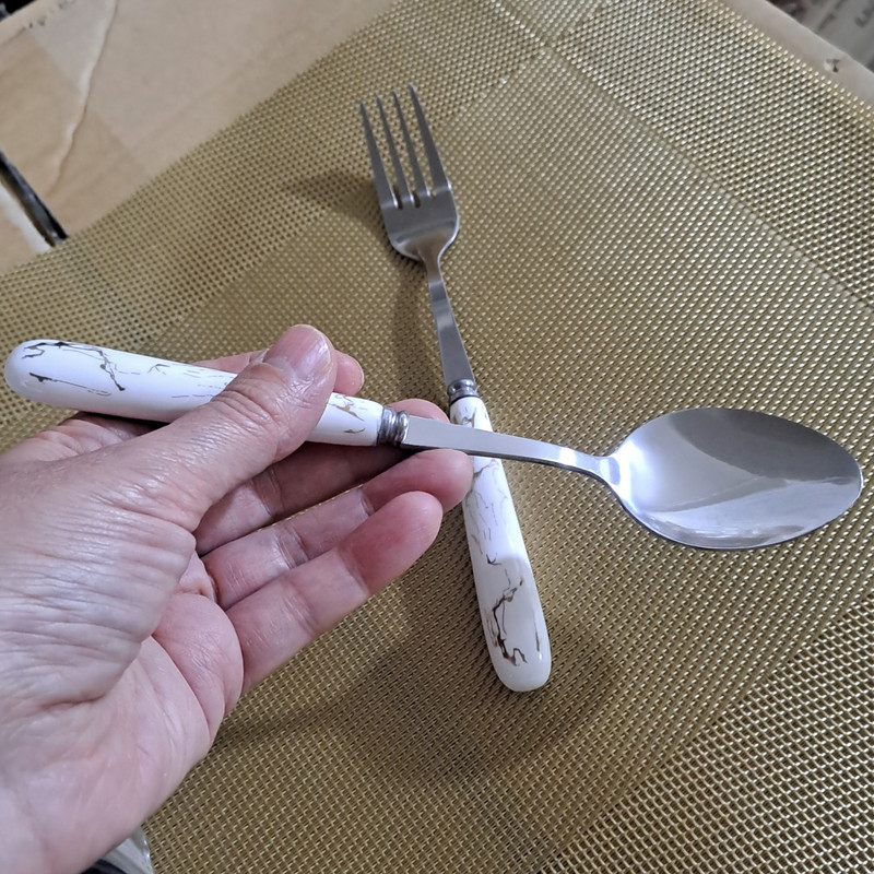 سرویس قاشق و چنگال 12 پارچه شش نفره مدل ماربل