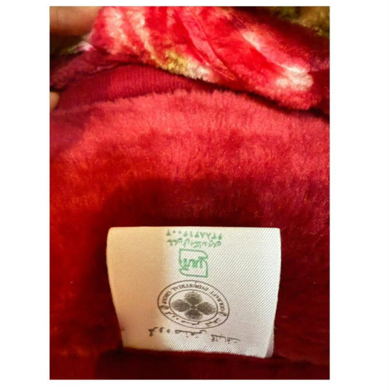 پتو 1 نفر گلبافت کد 130 سایز 220x160 سانتی‌متر