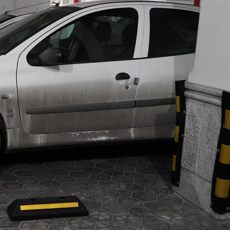 جداکننده پارکینگ مدل لاستیکی SBR (Rubber )