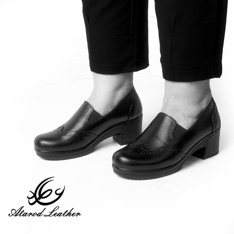 کفش زنانه چرم عطارد مدل  طبی چرم طبیعی کد SH71