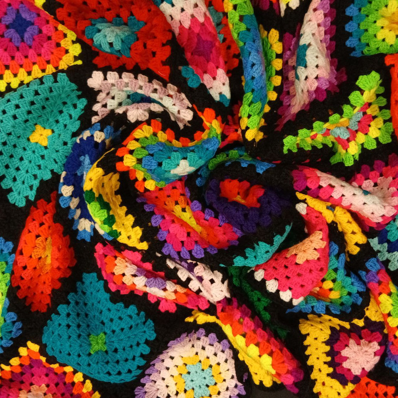 روتختی دو نفره مدل تاج سایز 200x200 سانتی‌متر