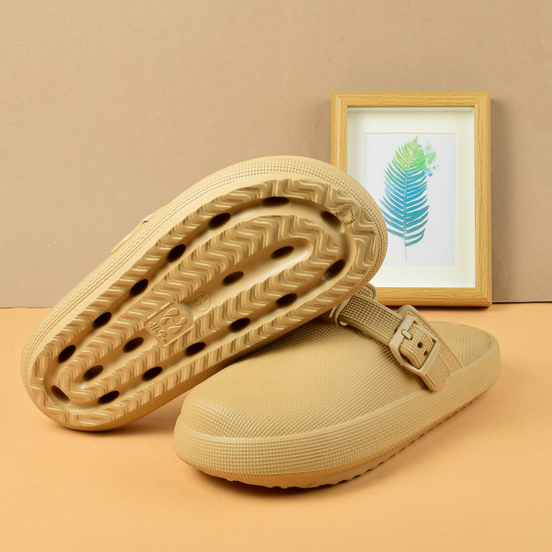 دمپایی حمام مدل جلو بسته UGG CR.1993