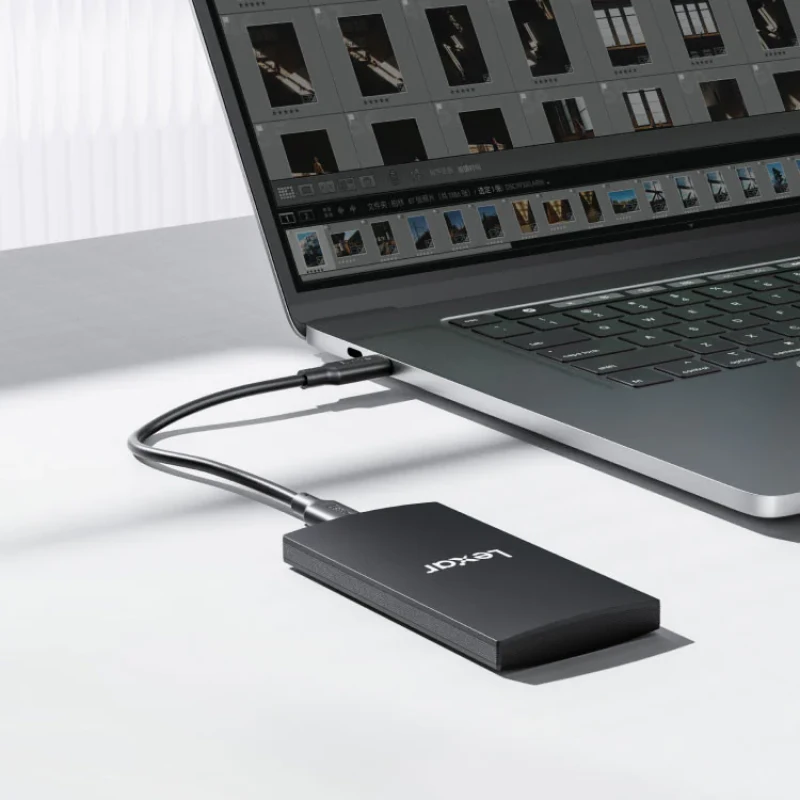 اس اس دی اکسترنال لکسار مدل SL300 ظرفیت 1 ترابایت رابط USB 3.2 Gen2
