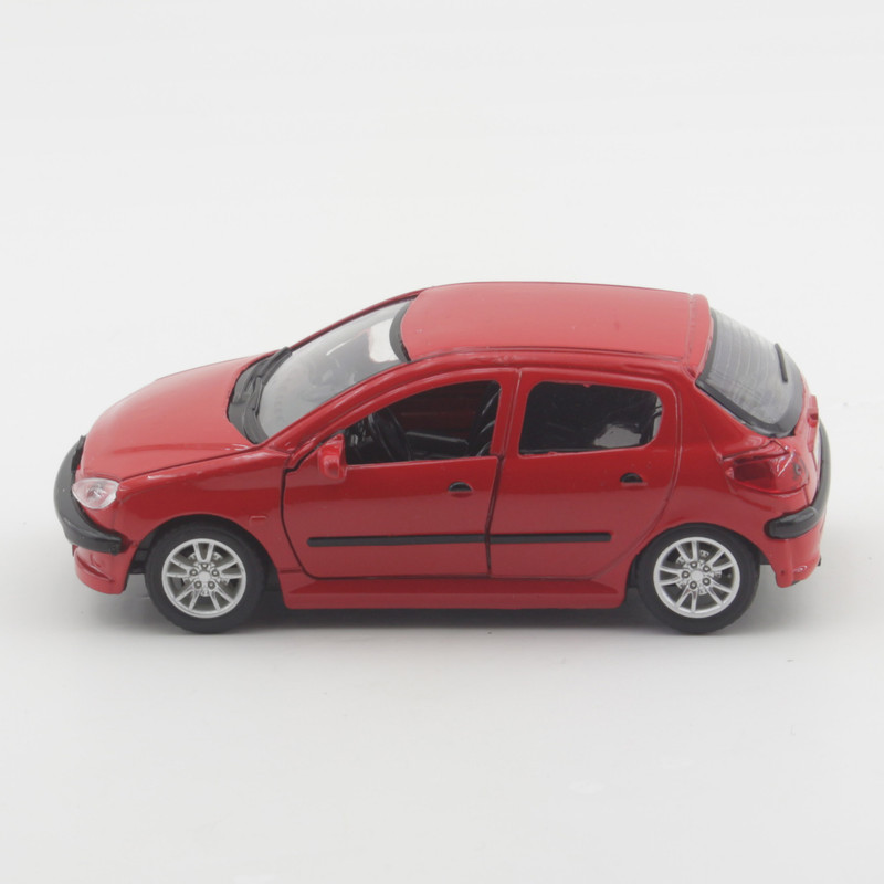 ماشین بازی مدل Peugeot 206