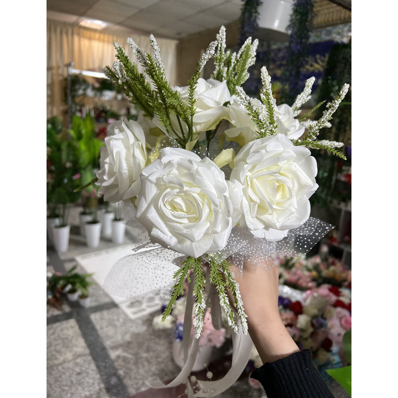 دسته گل مصنوعی مدل عروس کد 01
