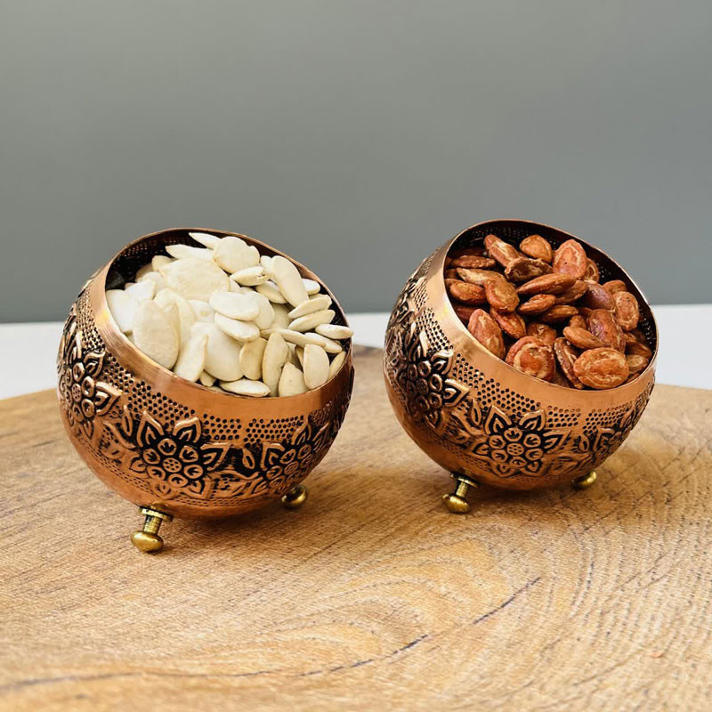 کاسه مسی مدل گوی سه پایه کد ZH245.6