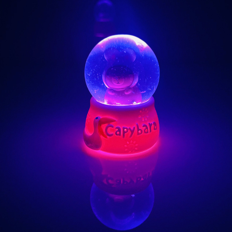 گوی چراغ‌دار مدل مینی Capybara طرح کوالا خرگوش عاشق کد D1623.15