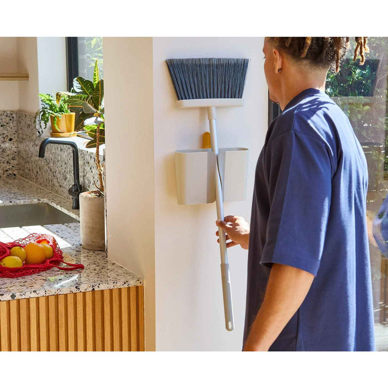 ست جارو و خاک انداز جوزف جوزف مدل CleanTech