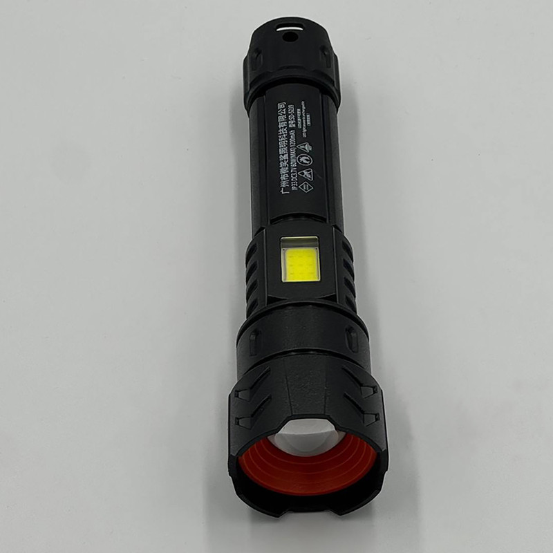 چراغ قوه دستی اسمایلینگ شارک مدل 5 حالته شارژی SD-5239A با نور مهتابی