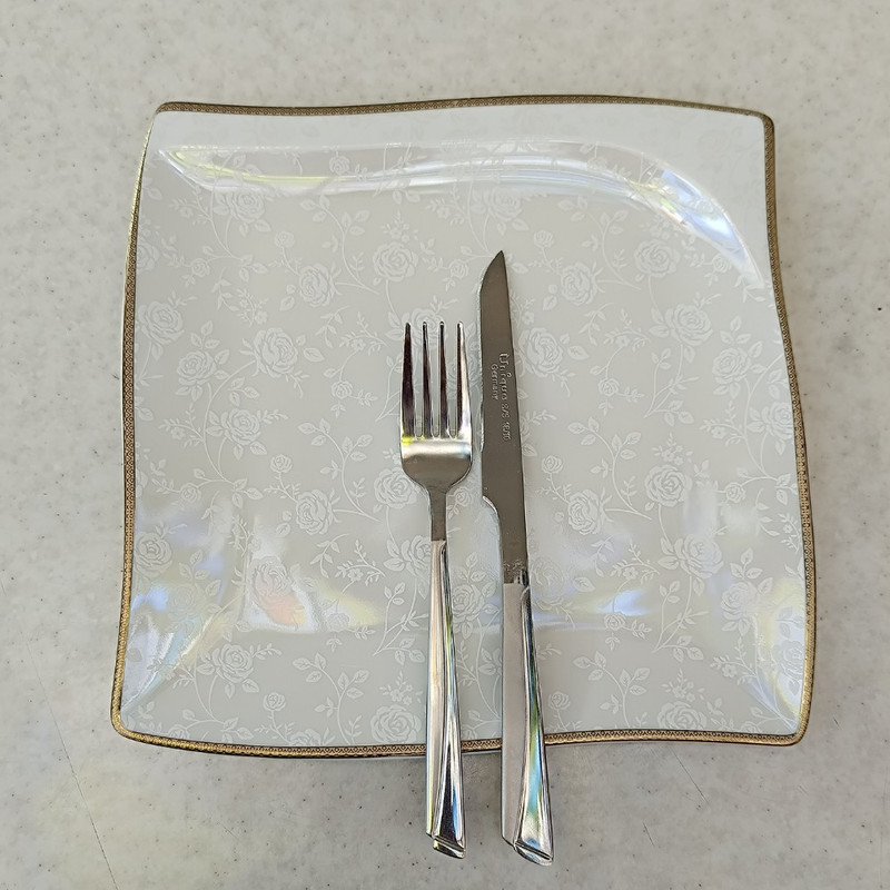 بشقاب میوه خوری شرکت صنایع چینی تقدیس مدل دور طلا بسته 6 عددی