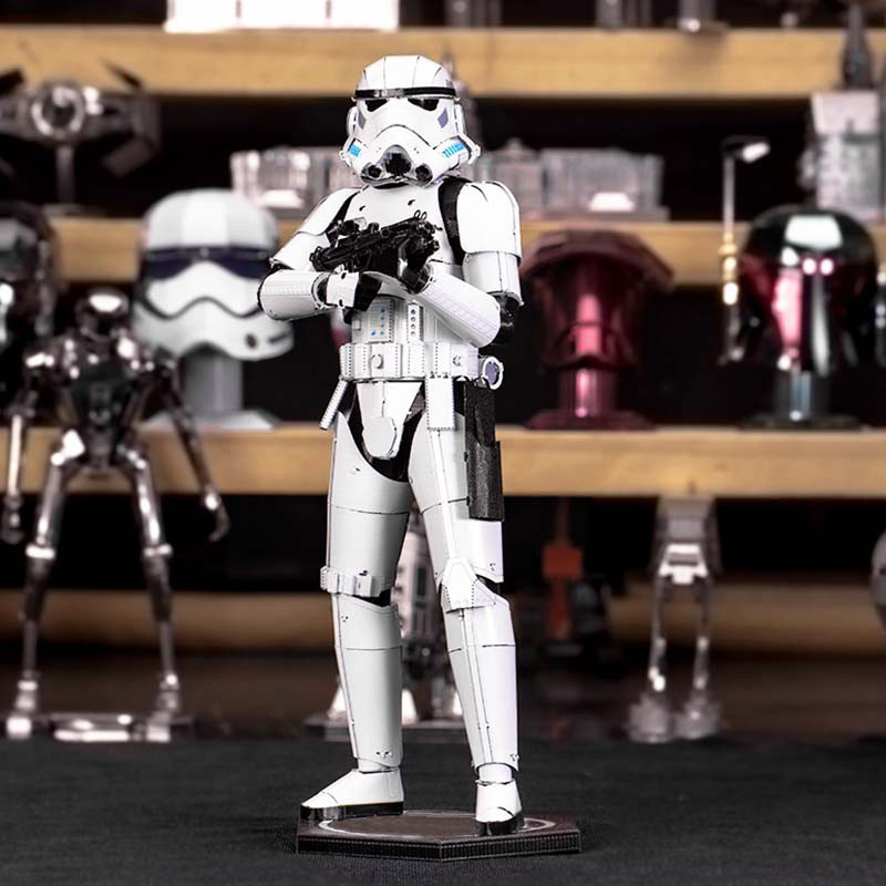 ساختنی 172 تکه مدل Stormtrooper