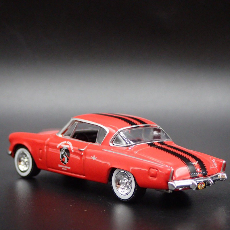 ماکت ماشین بازی گرین‌لایت مدل 1954 Studebaker Commander Starliner