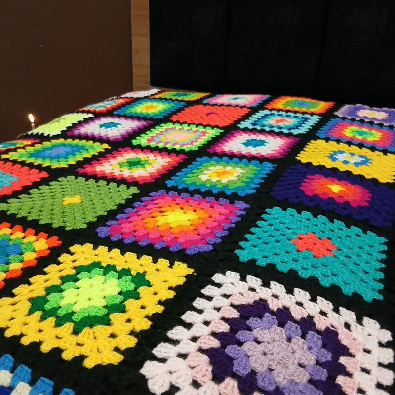 روتختی دو نفره مدل تاج سایز 200x200 سانتی‌متر