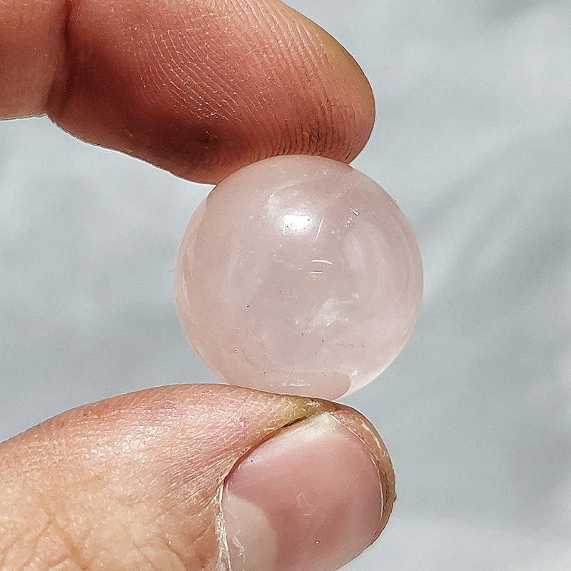 سنگ راف مدل گوی رز کوارتز کد 9-73