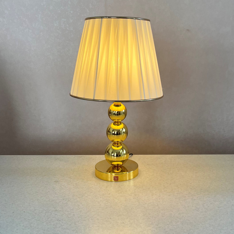 آباژور رومیزی نورهام مدل NHM -678GOLD- 28