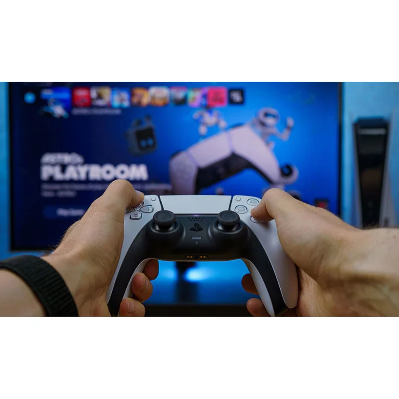 کنسول بازی سونی مدل PlayStation 5 Slim Digital Edition ظرفیت 825 گیگابایت ریجن CFI-2116 اروپا به همراه دسته اضافی