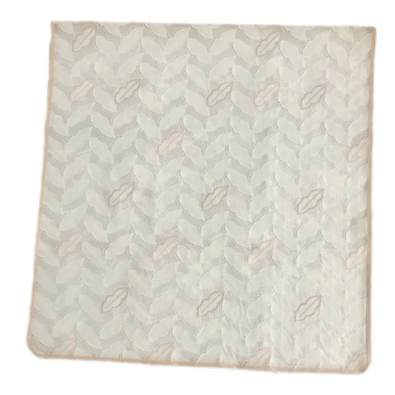سفره 2 نفره مدل رویال طرح گیپور سایز 70×70 سانتی متر کد 05