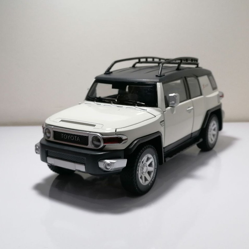 ماشین بازی چه ژی مدل FJ Cruiser