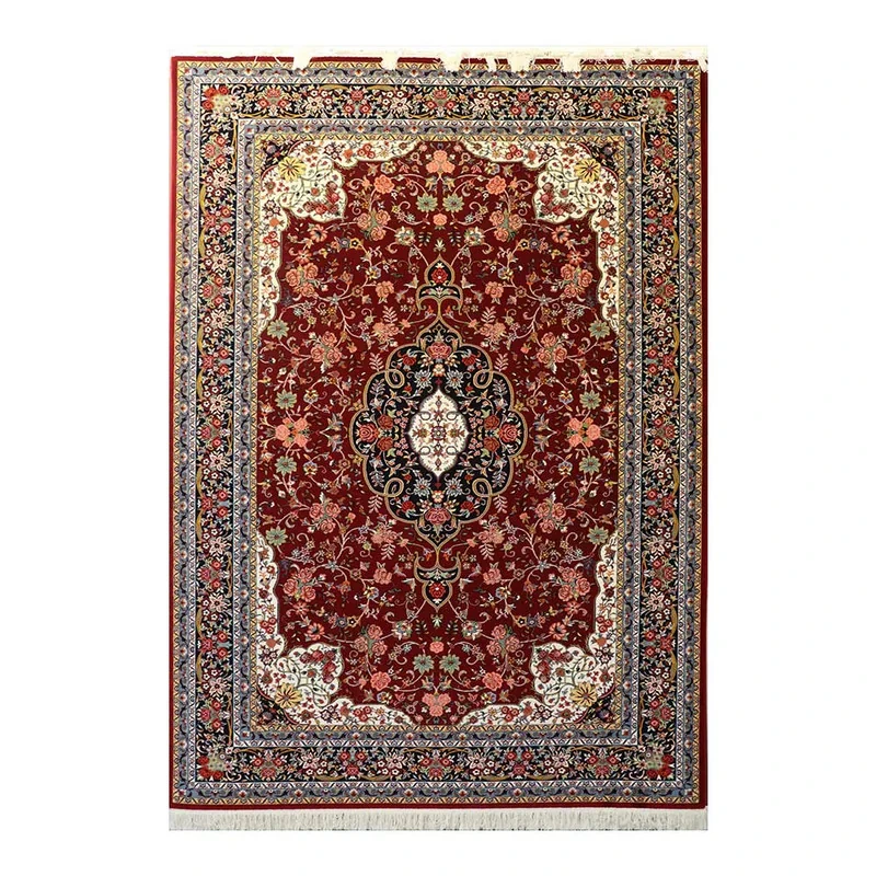 فرش ماشینی 700 شانه زمینه قرمز لاکی حاشیه کرم مدل شاهکار نوین کد YN-N083-2559