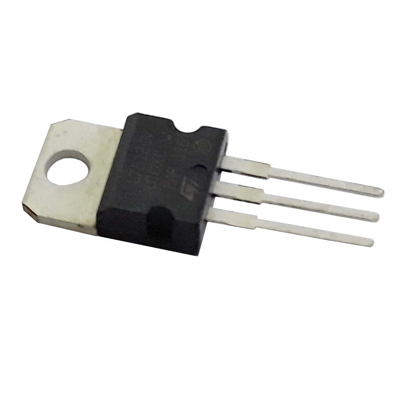 رگولاتور ولتاژ کد 7812 بسته 2 عددی