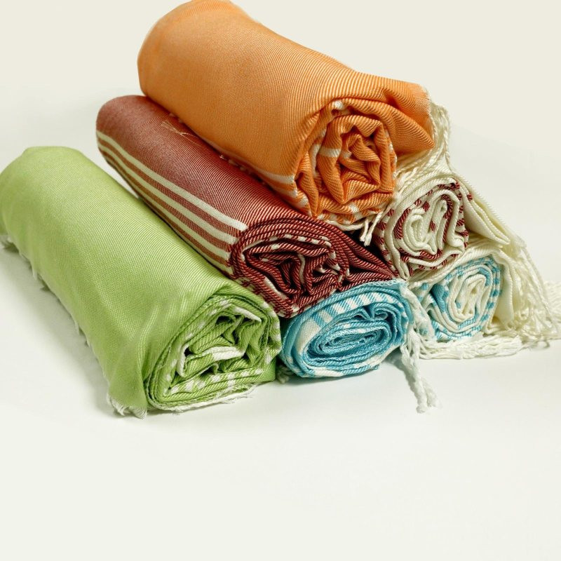 حوله استخری مدل نخی سایز 103× 180 سانتی متر