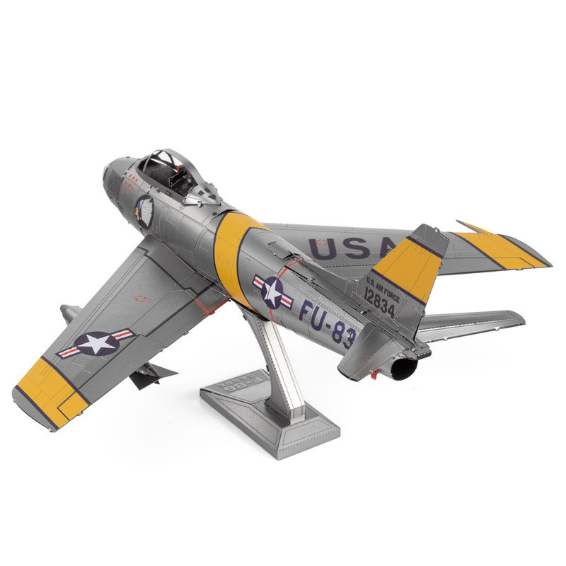 ساختنی 46 تکه مدل F-86 Sabre
