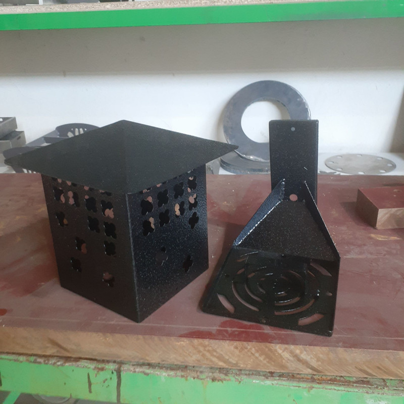 چراغ پارکی مدل اسلیمی فلزی