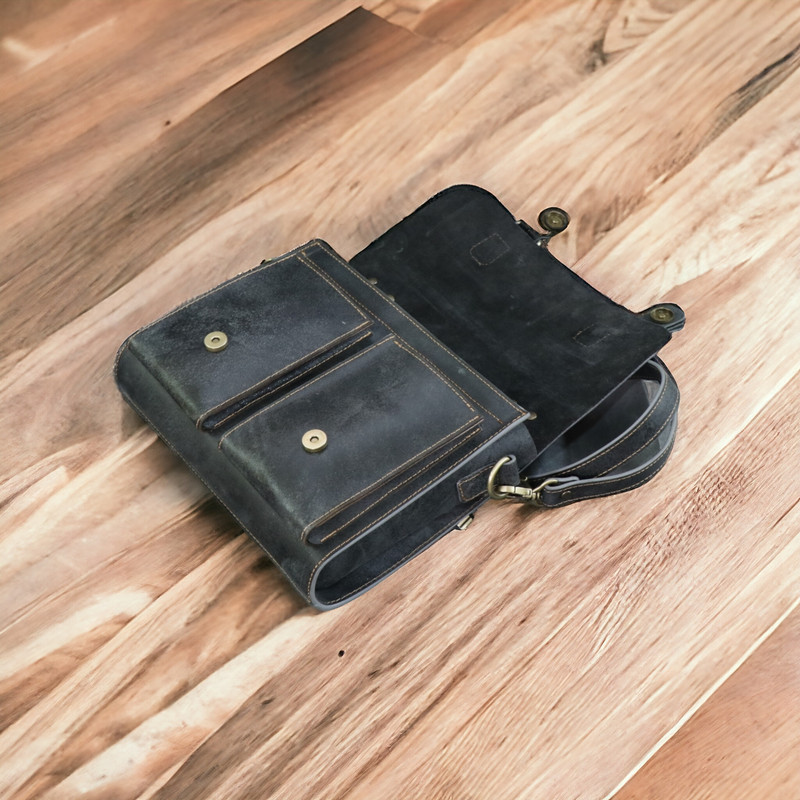 کیف رودوشی چرم بارثاوا مدل 1259