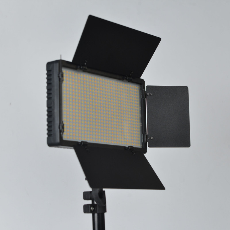 نور ثابت ال ای دی مدل Pro LED 600