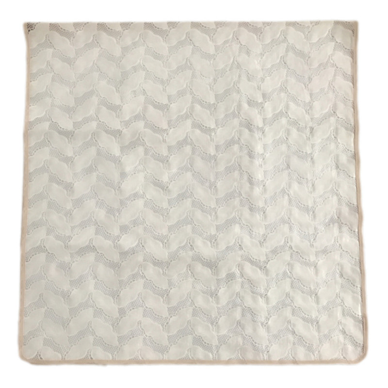 سفره 8 نفره مدل رویال طرح گیپور کد 05 سایز 140×140 سانتی متر