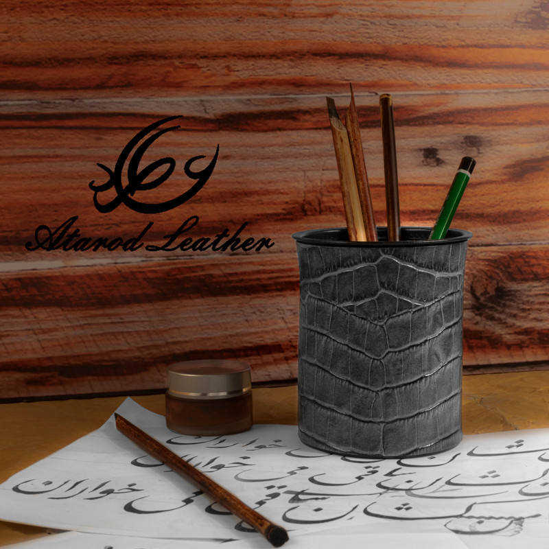 جامدادی رومیزی چرم عطارد مدل  ED03