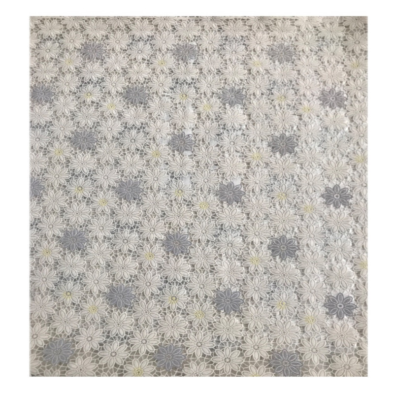 سفره 6 نفره مدل رویال طرح گیپور کد 06 سایز 150×100 سانتی متر