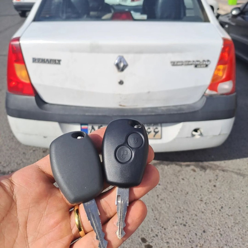 کاور ریموت و سوئیچ خودرو یونیورس اکسسوری مدل UNIVERSE-TPU-L90-SANDERO مناسب برای ال نود
