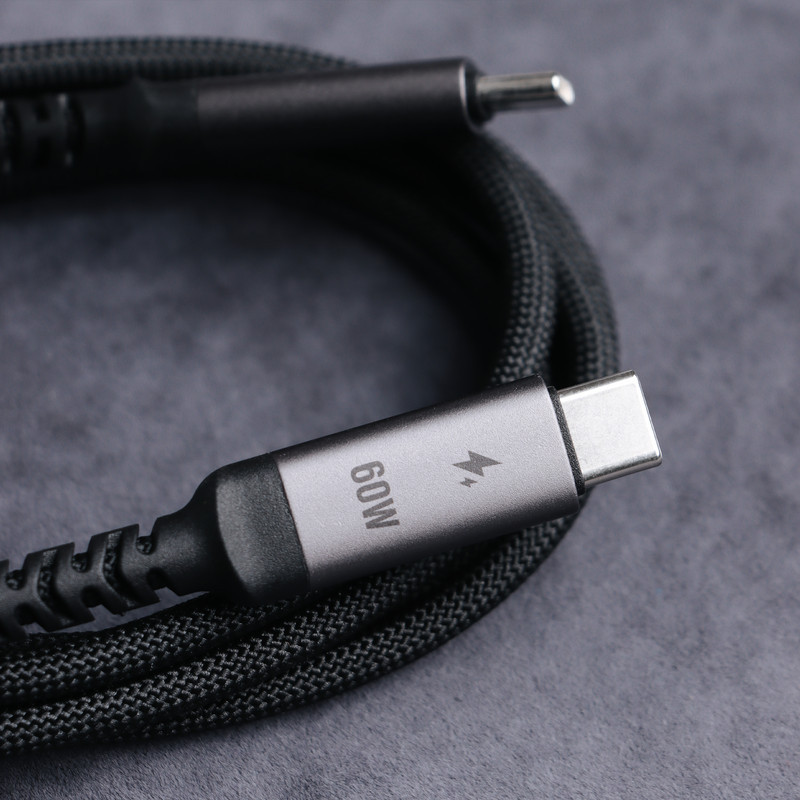 کابل USB-C کی اف-سنیور مدل S38 طول 1.2 متر