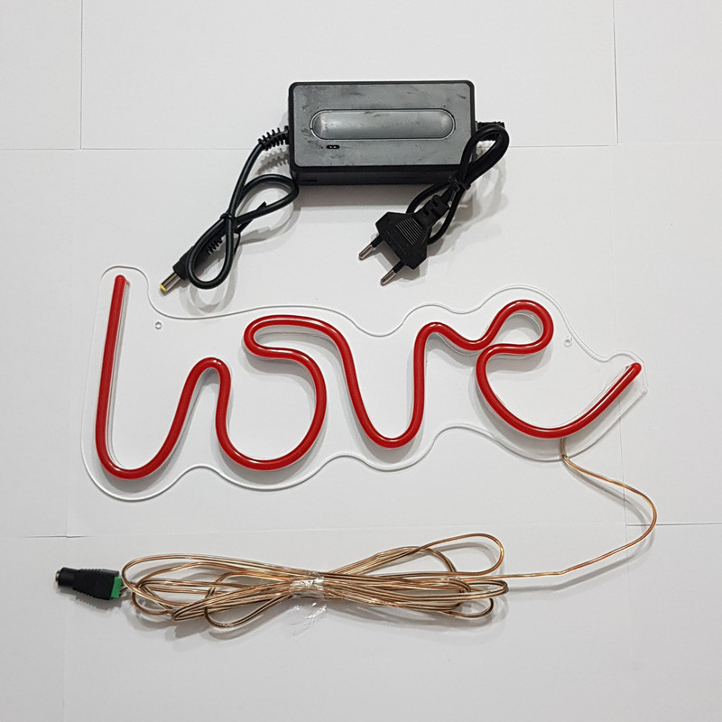 تابلو نئون طرح love