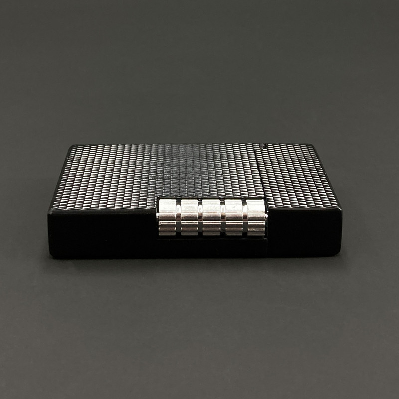 فندک گازی مدل سنگ بغل طرح دون دون ریز کد DKD-1309