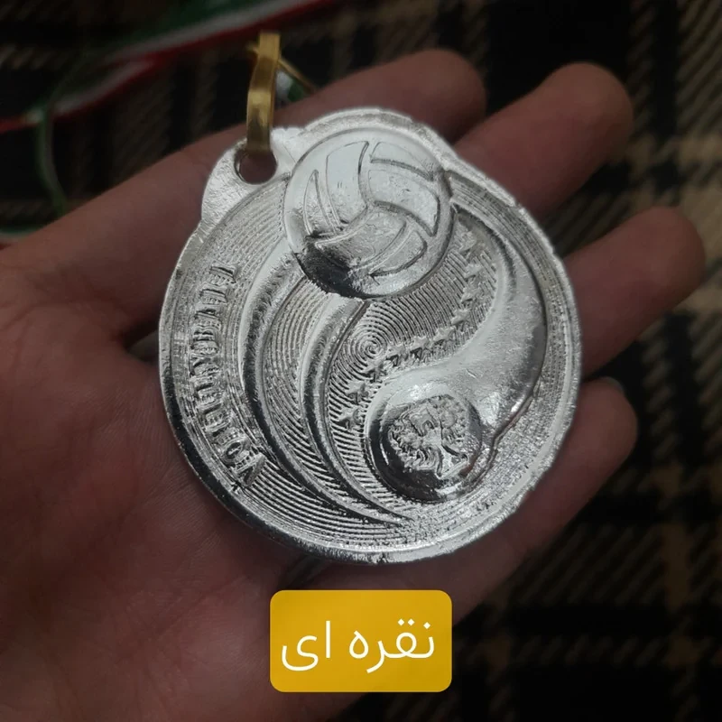 مدال قهرمانی مدل والیبال