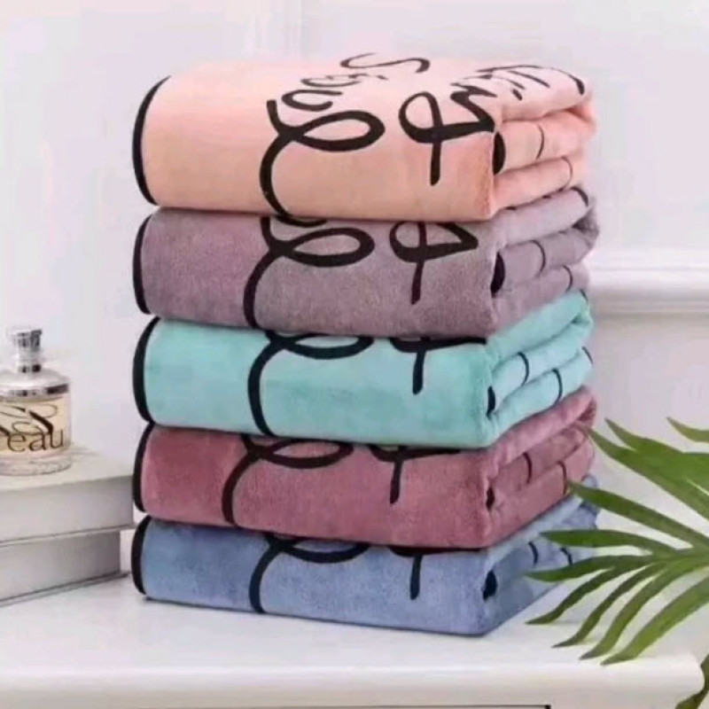 حوله استخری مدل اسلیپ کد 05 سایز 70×140 سانتی متر