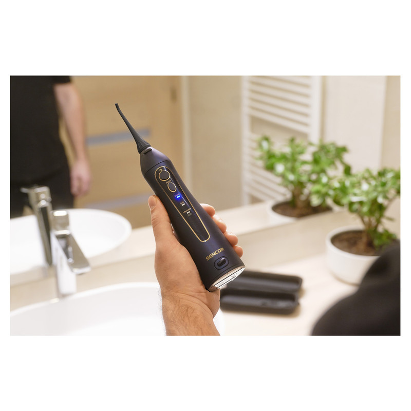 دستگاه شست‌وشوی دهان و دندان شارژی سنکور مدل VSOI 1210BL به همراه 5 سری