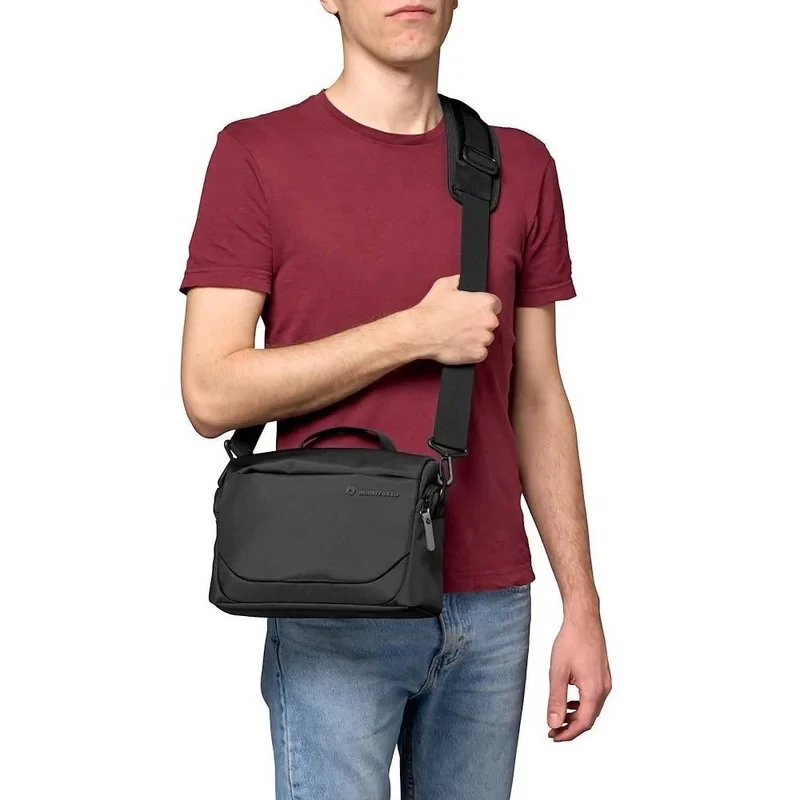 کیف دوربین منفروتو مدل ‏Advanced Shoulder bag M III کد MB MA3-SB-M